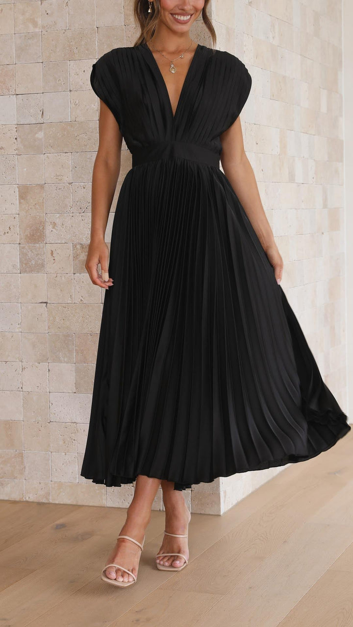Westrows™ | Elegant Pleated Maxi Dress