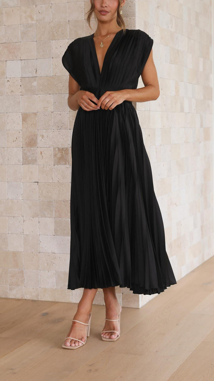 Westrows™ | Elegant Pleated Maxi Dress