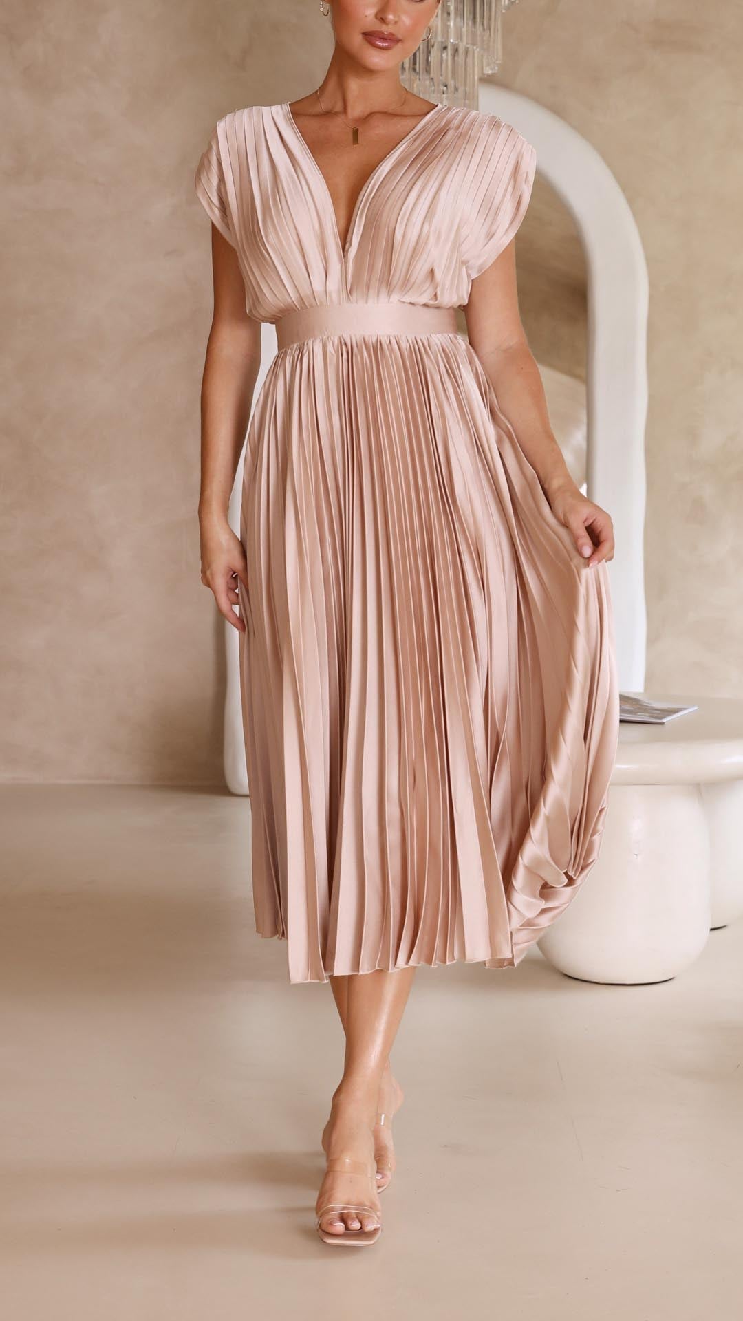 Westrows™ | Elegant Pleated Maxi Dress